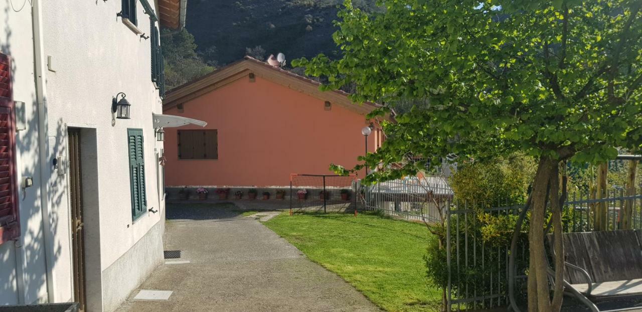 Casa Luigina Villa Vezzola Buitenkant foto